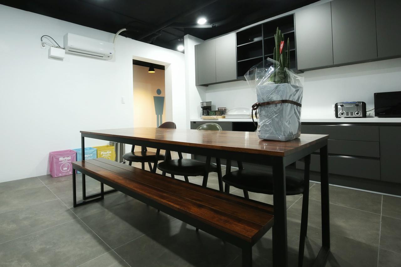 Stayan Guesthouse And Bnb Busan Buitenkant foto