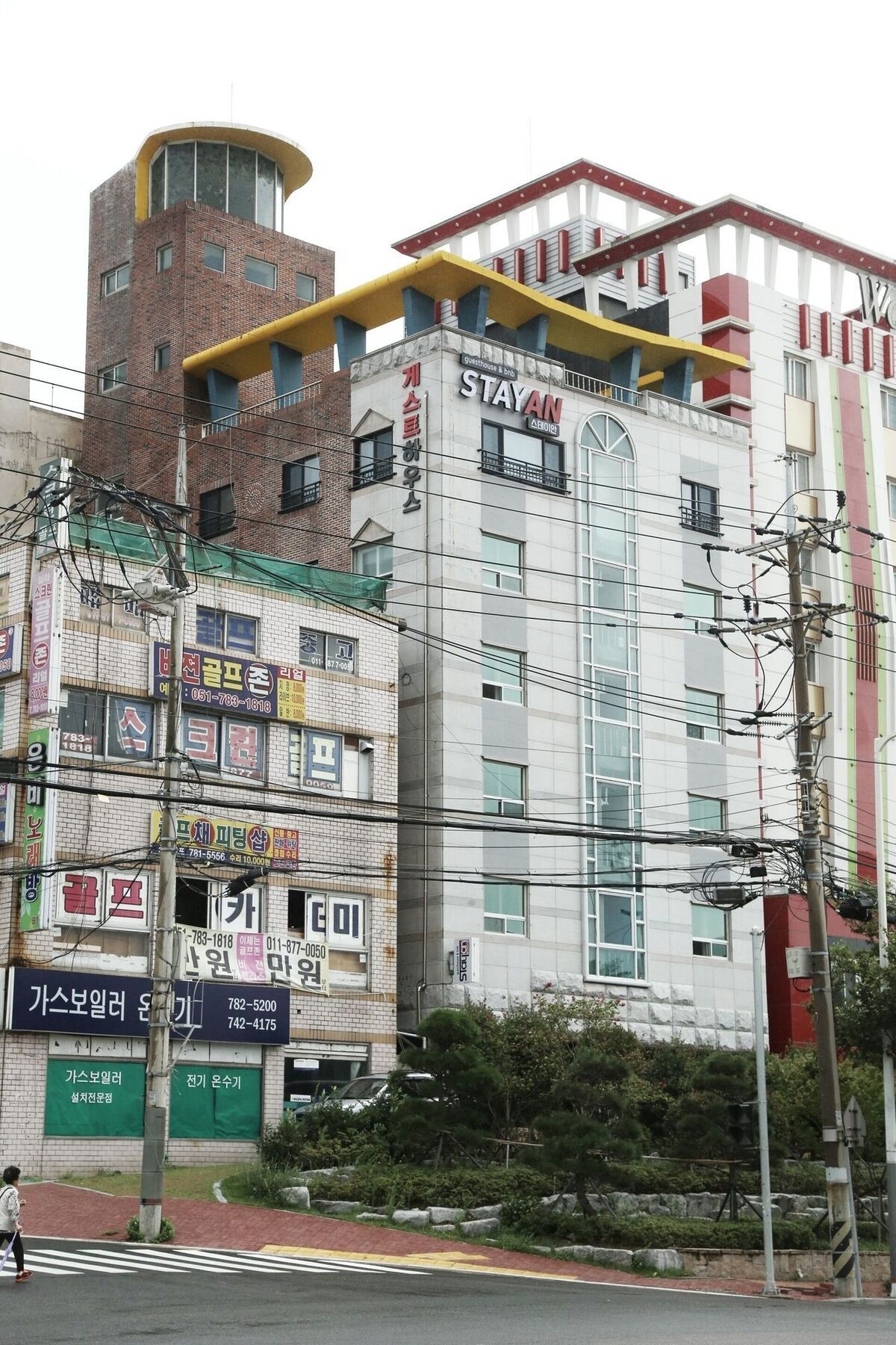 Stayan Guesthouse And Bnb Busan Buitenkant foto